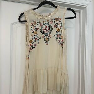 Cream colored design blouse tank top